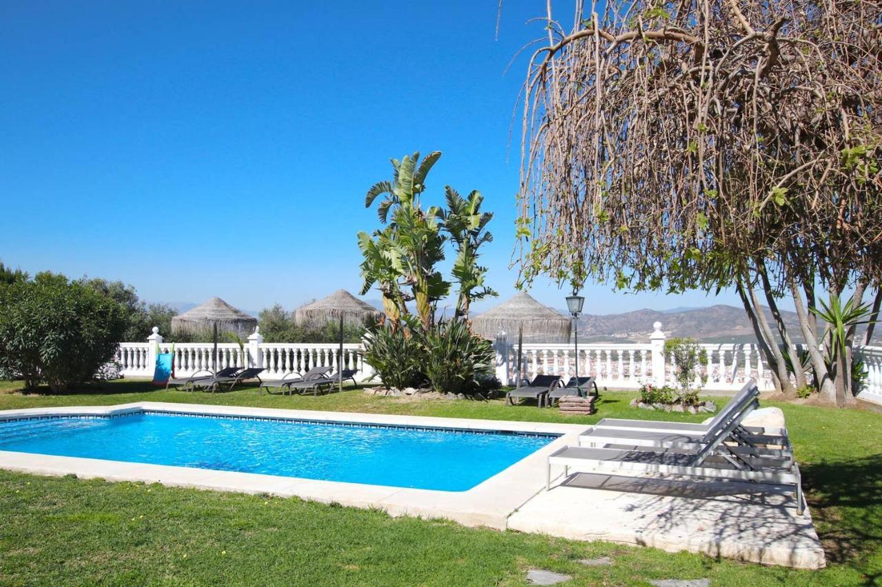 Tess Villa Fleury Alhaurin de la Torre Luaran gambar